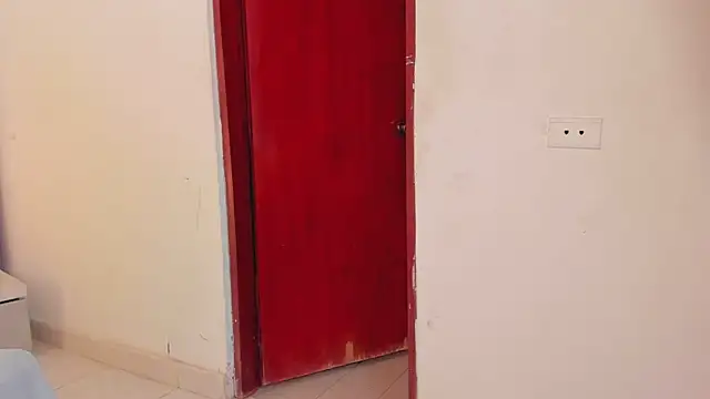 Snapshot of Alhana_pulido chatting on 02-18-25, 10:25 Alhana pulido online show from 02-18-25, 10:25