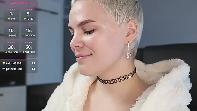 LikaBerry1 online show from 02-06-25, 03:20