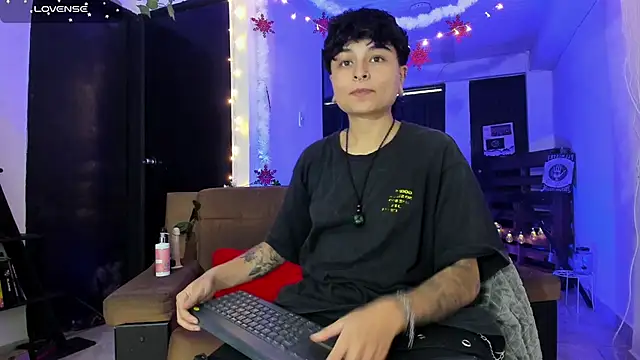 ZuryRamirez  online show from 12-09-24, 08:01