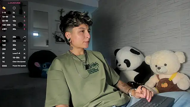 ZuryRamirez  online show from 09-14-25, 07:02