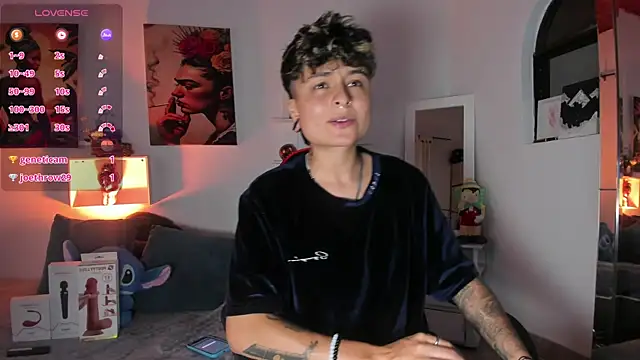 ZuryRamirez  online show from 11-24-25, 09:25