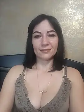 FireLily332 online show from 12-28-24, 08:36