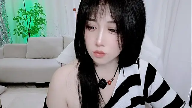 Vaness-a online show from 11-14-25, 03:11