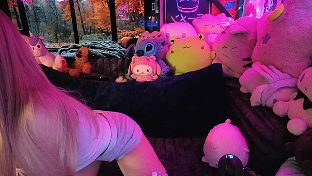 Snapshot of pinkocean3 chatting on 09-25-25, 07:39 pinkocean3 online show from 09-25-25, 07:39