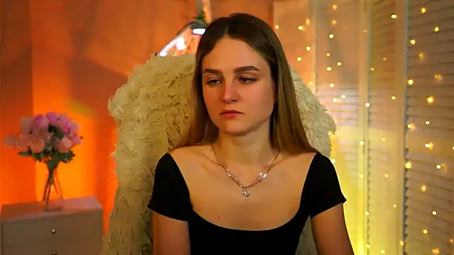 DeboraLarson online show from 02-13-26, 03:35