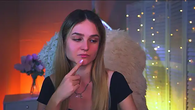 DeboraLarson online show from 02-18-26, 03:13