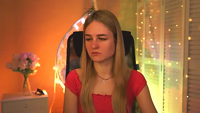 DeboraLarson online show from 03-10-26, 04:06