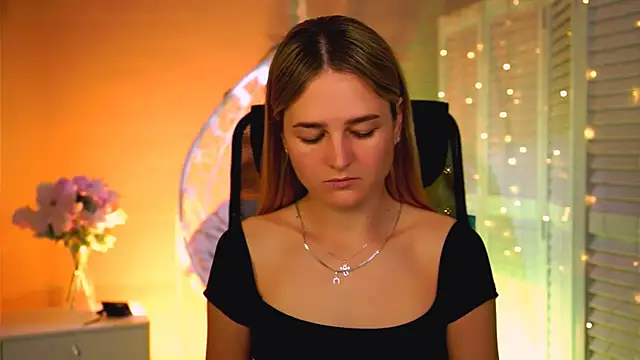 DeboraLarson online show from 04-26-26, 03:15