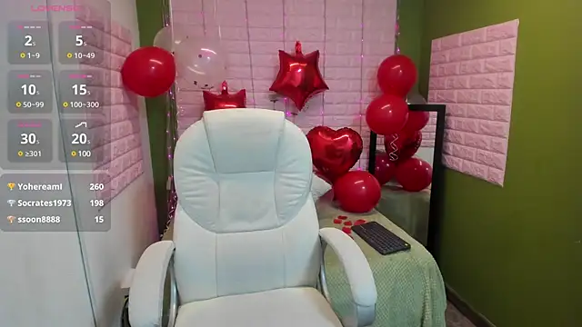 Snapshot of Bonnieshyy chatting on 02-18-25, 02:38 Bonnieshyy online show from 02-18-25, 02:38