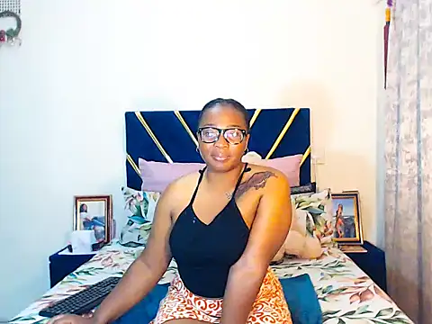 veronica1xxx online show from 03-02-26, 11:33