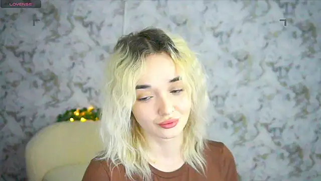 Ashley S online show from 04-19-26, 10:23