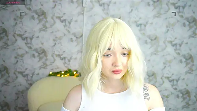 Ashley S online show from 06-09-26, 10:21