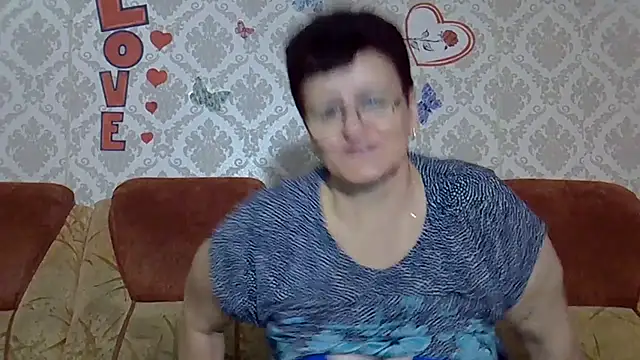 PaulaGolden online show from 10-10-25, 11:09