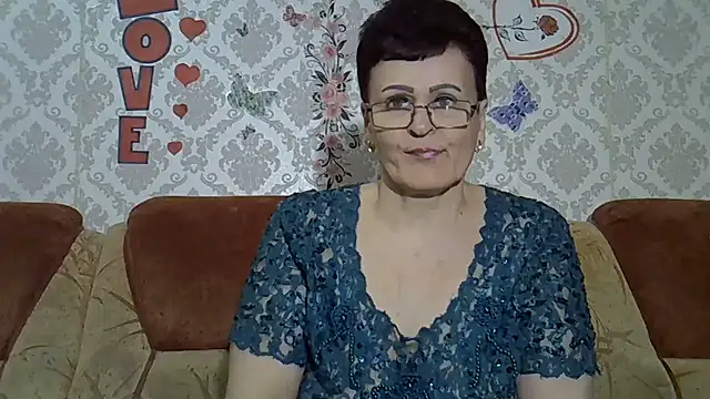 PaulaGolden online show from 04-18-26, 06:45
