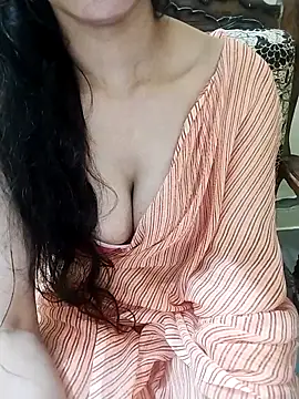 Snapshot of Fair-magic-woman chatting on 11-28-25, 10:07 Fair-magic-woman online show from 11-28-25, 10:07