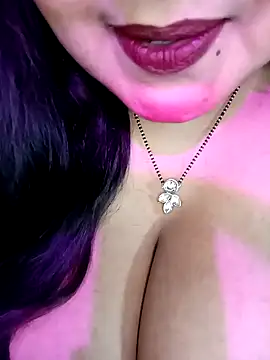 Suhanakhan00 online show from 11-17-25, 05:13