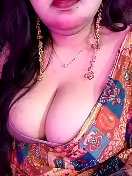 Suhanakhan00 online show from 03-13-26, 07:15