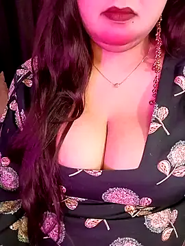 Suhanakhan00 online show from 04-01-26, 05:43