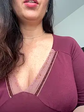 Snapshot of Serena_4you chatting on 11-01-25, 02:08 Serena 4you online show from 11-01-25, 02:08