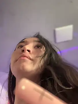 Sophie LS online show from 01-19-25, 01:43