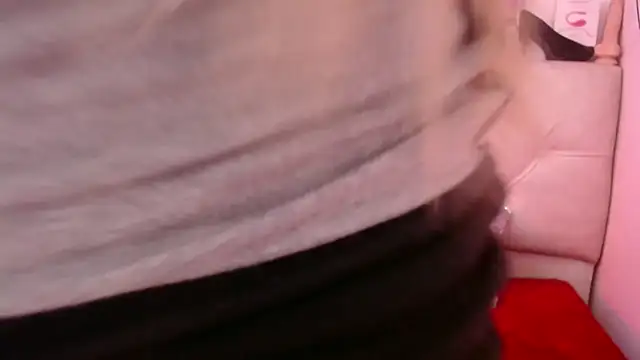 Snapshot of sarawiliamx chatting on 03-22-25, 04:14 sarawiliamx online show from 03-22-25, 04:14