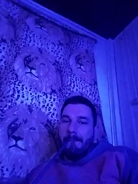 Snapshot of KAZADO_LIBERAL chatting on 09-12-25, 11:04 KAZADO LIBERAL online show from 09-12-25, 11:04