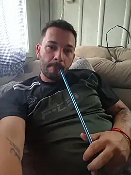 Snapshot of KAZADO_LIBERAL chatting on 10-18-25, 07:36 KAZADO LIBERAL online show from 10-18-25, 07:36