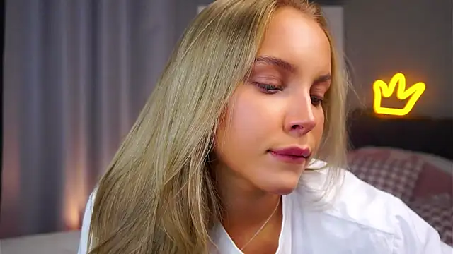 Snapshot of AftonConnett chatting on 11-09-25, 01:15 AftonConnett online show from 11-09-25, 01:15