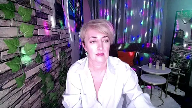 Hot Girl87 online show from 12-03-24, 07:33