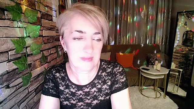 Hot Girl87 online show from 12-08-24, 10:14