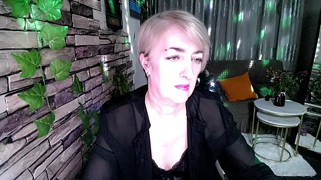 Hot Girl87 online show from 12-19-24, 03:19