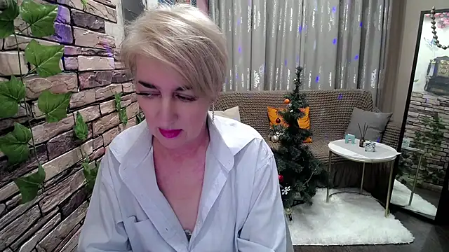 Hot Girl87 online show from 12-30-24, 01:58