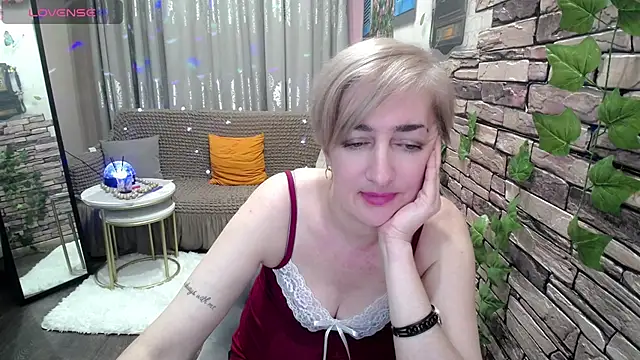 Hot Girl87 online show from 02-03-25, 05:56