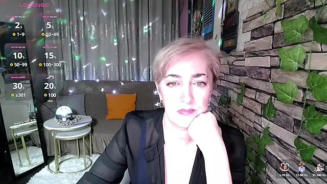 Hot Girl87 online show from 02-04-25, 06:38