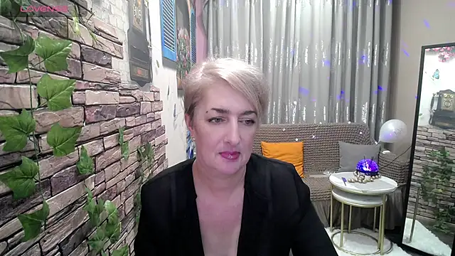 Hot Girl87 online show from 02-09-25, 02:40