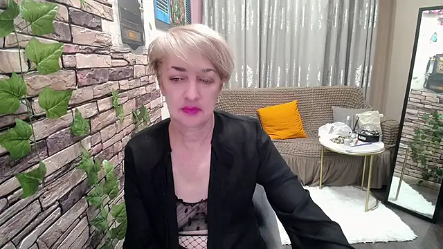 Hot Girl87 online show from 02-14-25, 12:19