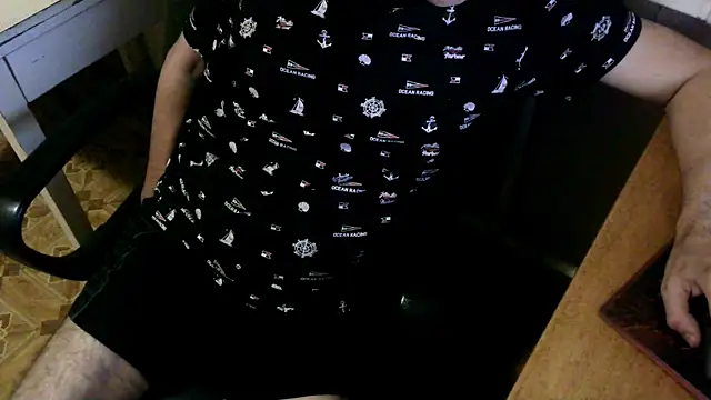 Snapshot of AlDON59 chatting on 12-21-24, 05:40 AlDON59 online show from 12-21-24, 05:40