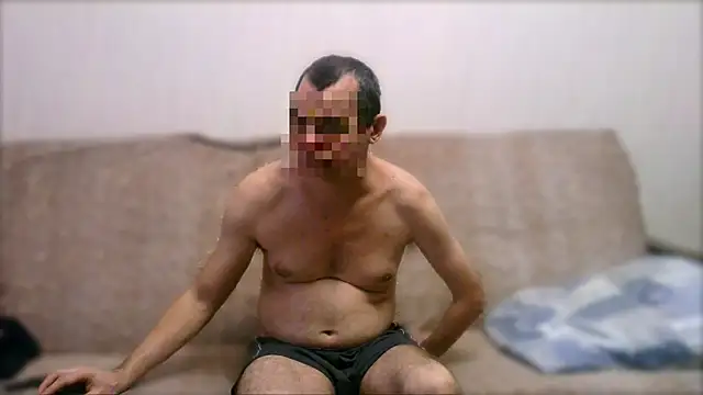 Snapshot of AlDON59 chatting on 01-10-25, 10:06 AlDON59 online show from 01-10-25, 10:06