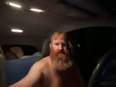 Snapshot of Redfurr69 chatting on 12-06-24, 06:04 Redfurr69 online show from 12-06-24, 06:04