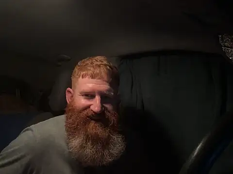 Snapshot of Redfurr69 chatting on 12-13-24, 11:02 Redfurr69 online show from 12-13-24, 11:02