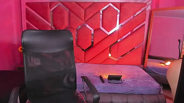 Eimy Sexy  online show from 10-27-25, 01:37