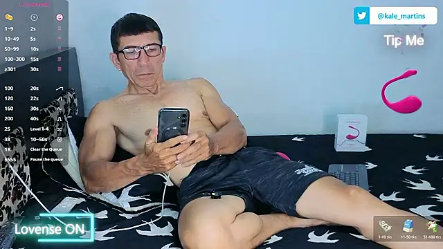 KALE 19 online show from 04-22-26, 03:09