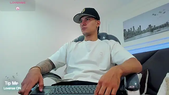 Damian23   online show from 01-07-26, 12:18