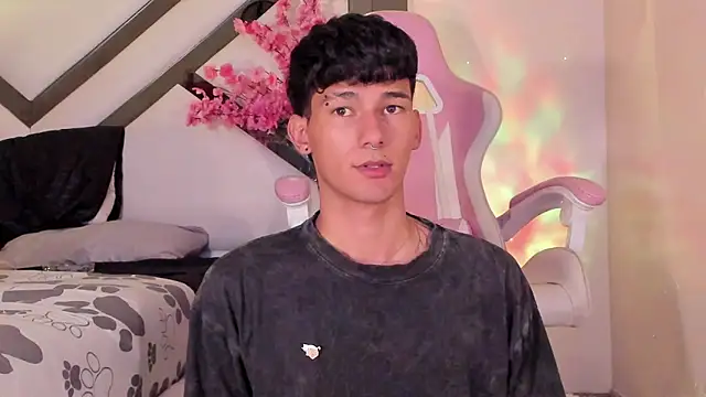 Alexx tc online show from 02-05-25, 02:48