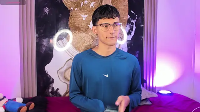 Alexx tc online show from 04-28-26, 07:02