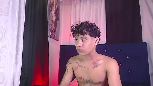 Sexys Boys Hot1 online show from 02-14-26, 01:02