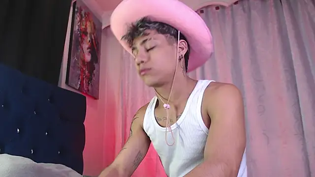 Sexys Boys Hot1 online show from 04-26-26, 01:25