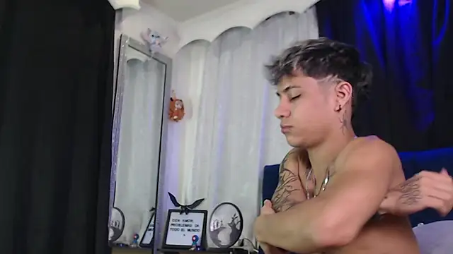 Sexys Boys Hot1 online show from 07-12-26, 01:18