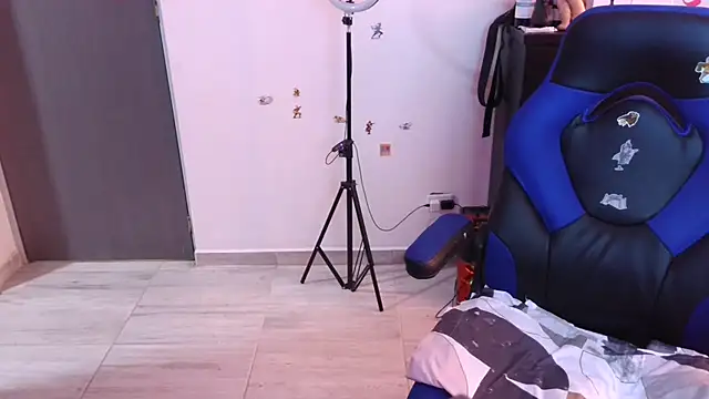 thomascooper7 online show from 11-28-25, 06:43