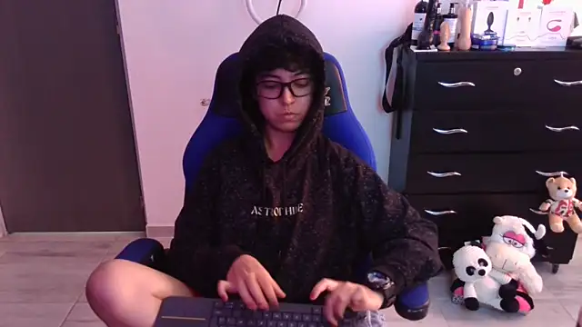 thomascooper7 online show from 01-18-26, 07:17